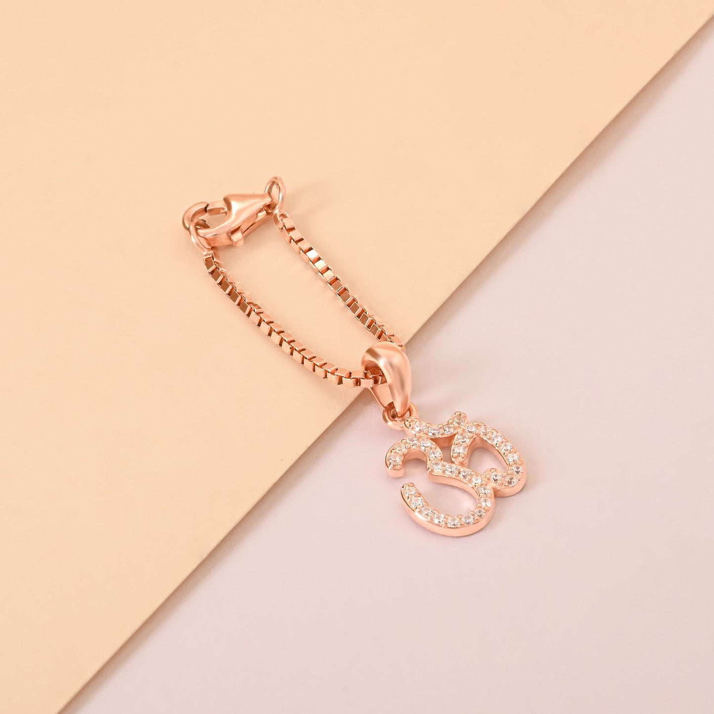 Om Charm